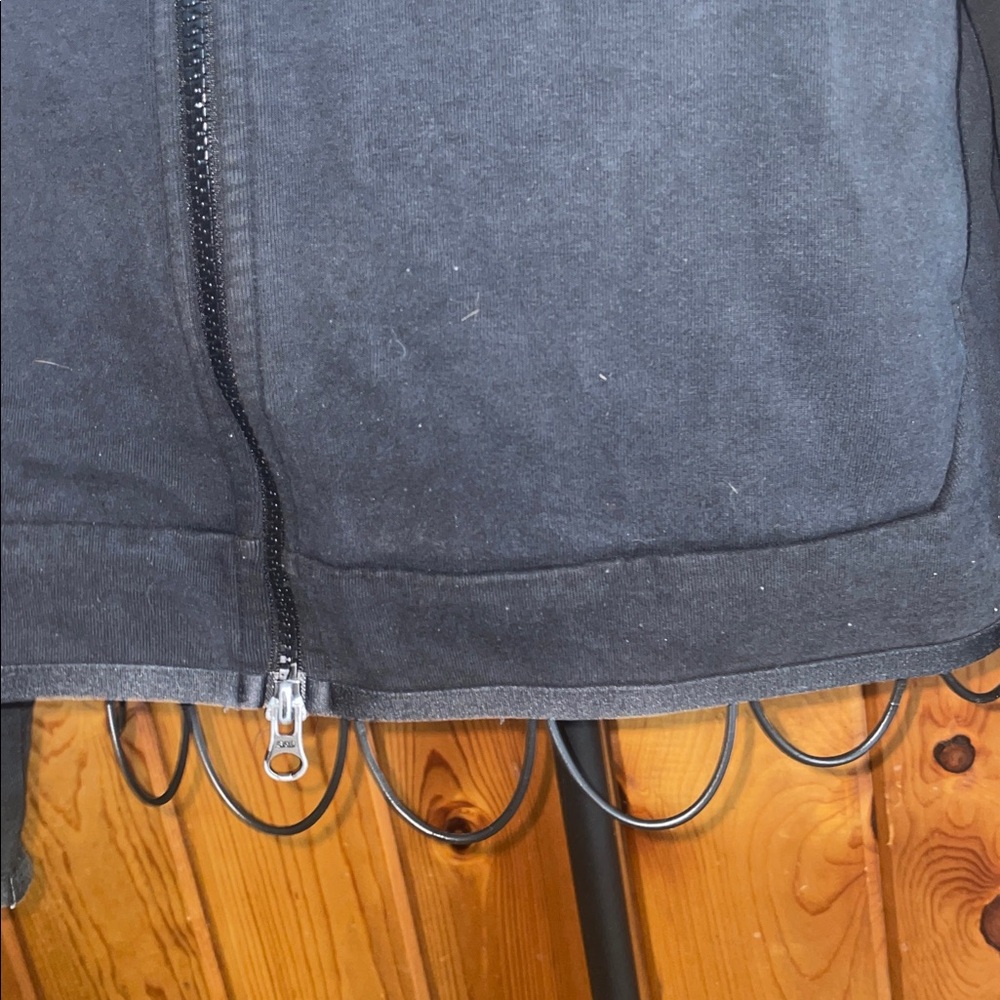 Nike Black hoodie large men’s active wear sports wear tech fleece jacket - Picture 6 of 8